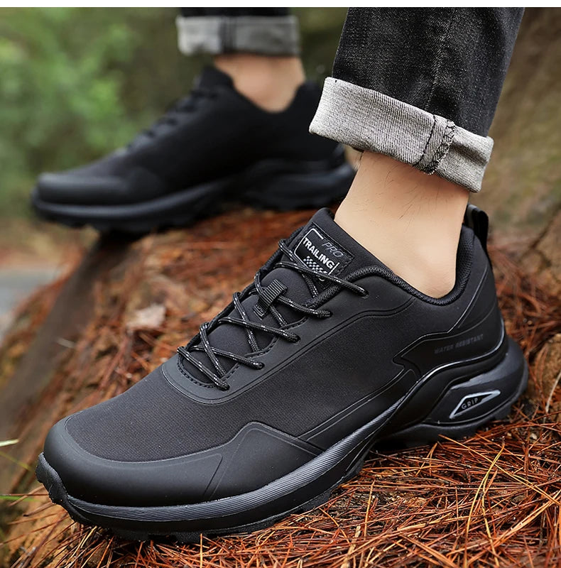 Bigger size Waterproof Anti-Skid hiking and train running shoees