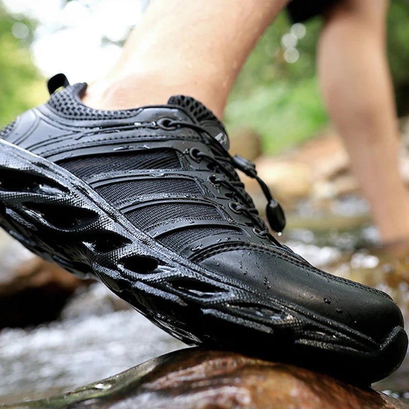 Lightweight Mesh Breathable Hiking Sports Shoes