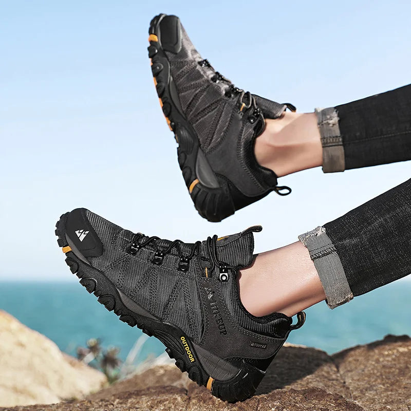 Non-slip Breathable Men Hiking Shoes