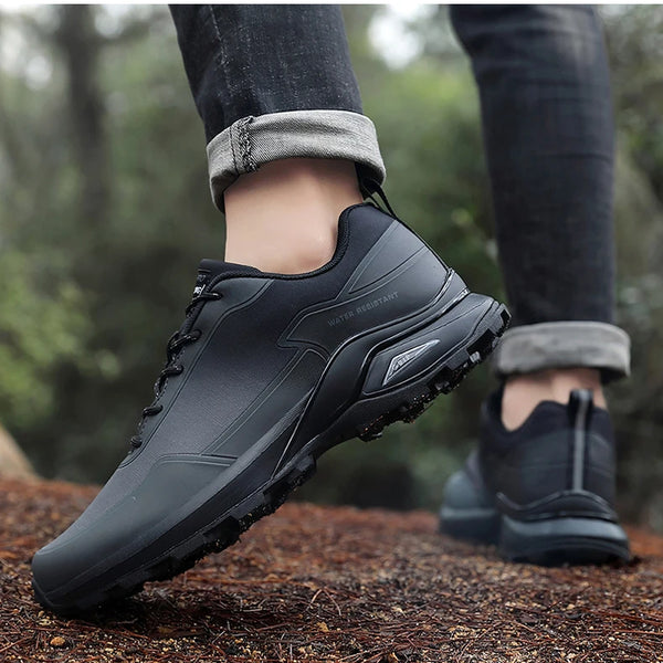 Bigger size Waterproof Anti-Skid hiking and train running shoees