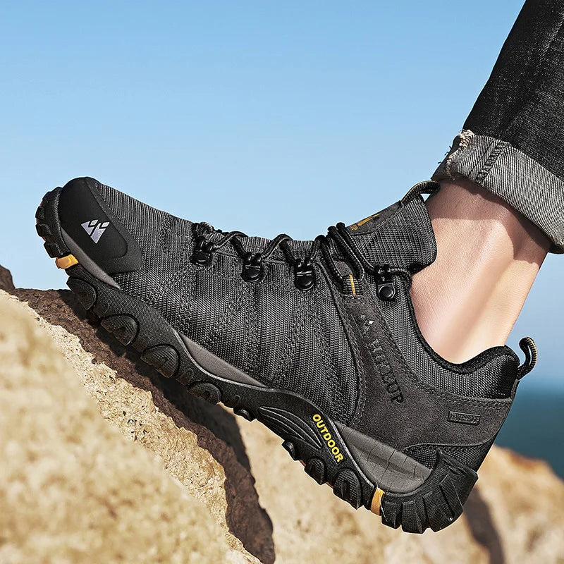 Non-slip Breathable Men Hiking Shoes